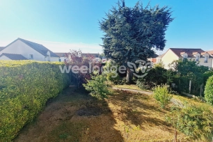 Maison vendu 5 pièces de 90 m² à Le Mesnil-Saint-Denis