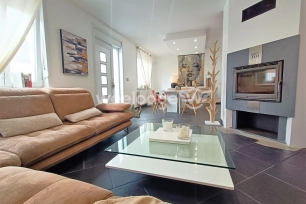 Maison vendu 5 pièces de 133 m² à Louvroil