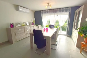 Maison vendu 5 pièces de 95 m² à Vieux-Reng