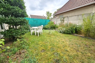 Maison à vendre 5 pièces de 82,22 m² à Conflans-Sainte-Honorine
