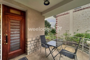 Maison à vendre 6 pièces de 141 m² à Champagne-sur-Seine