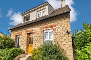 Maison à vendre 6 pièces de 84 m² à Conflans-Sainte-Honorine