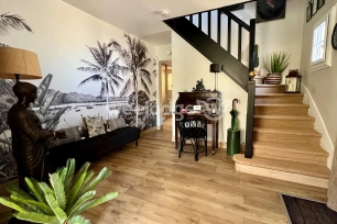 Maison à vendre 6 pièces de 171 m² à Épône