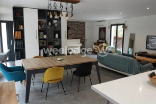 Maison à vendre 7 pièces de 175,3 m² à Miramas