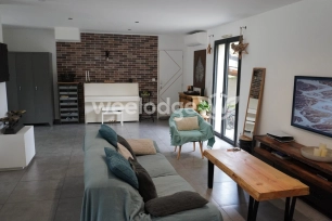 Maison à vendre 7 pièces de 175,3 m² à Miramas