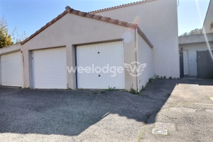 Maison à vendre 4 pièces de 79 m² à Istres
