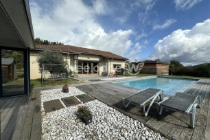 Maison à vendre 6 pièces de 198,39 m² à Sainte-Marie