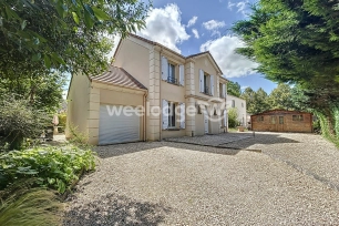 Maison à vendre 6 pièces de 138,86 m² à Éragny