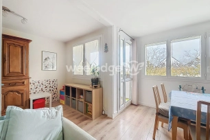 Appartement à vendre 5 pièces de 81 m² à Saint-Michel-sur-Orge