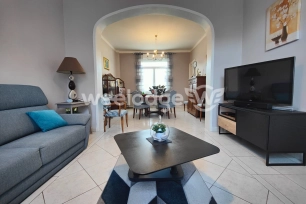 Maison à vendre 8 pièces de 170 m² à Trith-Saint-Léger