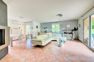 Maison à vendre 6 pièces de 112,44 m² à Salagnon