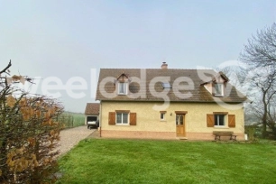 Maison à vendre 6 pièces de 155 m² à Gisors