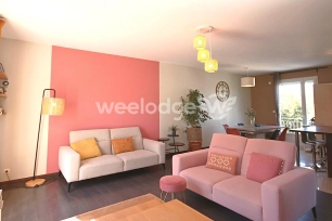 Maison à vendre 7 pièces de 145 m² à Chargé