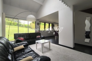 Maison à vendre 7 pièces de 147,54 m² à Pontoise