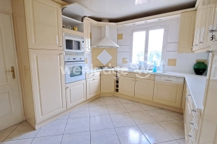 Maison à vendre 7 pièces de 158 m² à Cergy