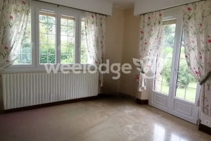 Maison à vendre 9 pièces de 228 m² à Aigurande