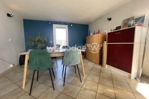 Maison à vendre 6 pièces de 120 m² à Jouy-le-Moutier