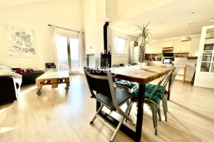 Maison à vendre 6 pièces de 116 m² à Jouy-le-Moutier