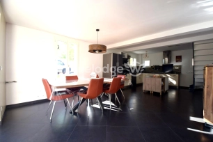 Maison à vendre 6 pièces de 128 m² à Jouy-le-Moutier
