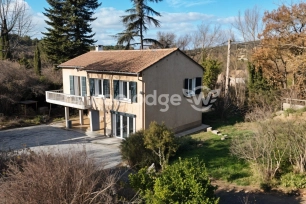 Maison à vendre 4 pièces de 105 m² à Jouques