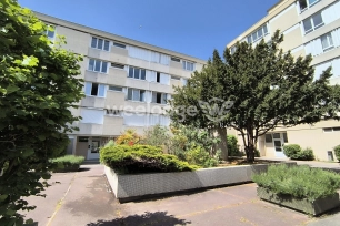 Appartement à vendre 4 pièces de 72 m² à Conflans-Sainte-Honorine