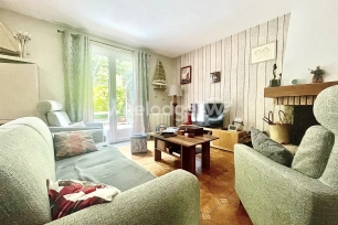 Maison à vendre 6 pièces de 184 m² à Jouy-le-Moutier