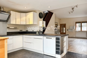 Maison vendu 4 pièces de 140 m² à Lille
