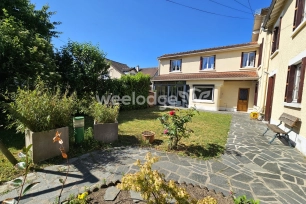 Maison à vendre 8 pièces de 149,31 m² à Conflans-Sainte-Honorine