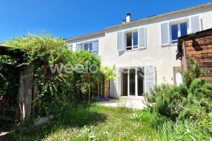 Maison à vendre 5 pièces de 85 m² à Jouy-le-Moutier
