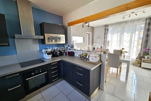 Maison à vendre 4 pièces de 86,94 m² à Conflans-Sainte-Honorine