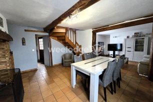 Maison à vendre 6 pièces de 110 m² à Beauvais
