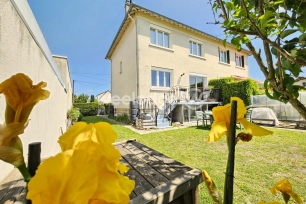 Maison à vendre 5 pièces de 90 m² à Conflans-Sainte-Honorine