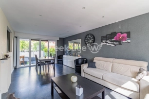 Maison à vendre 5 pièces de 83,29 m² à Conflans-Sainte-Honorine