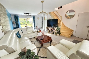 Maison à vendre 5 pièces de 93 m² à Conflans-Sainte-Honorine