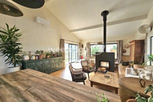 Maison à vendre 5 pièces de 120 m² à Lançon-Provence