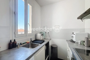Appartement à vendre 2 pièces de 47 m² à Courbevoie