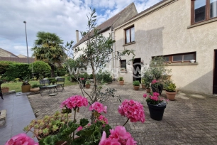 Maison à vendre 5 pièces de 140 m² à Cergy