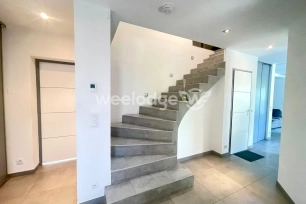 Maison à vendre 6 pièces de 150 m² à Conflans-Sainte-Honorine