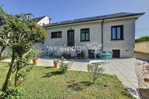 Maison à vendre 6 pièces de 102,42 m² à Andrésy