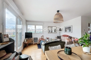 Appartement à vendre 3 pièces de 67 m² à Bois-Colombes