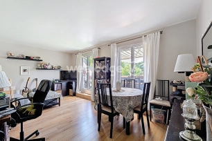 Appartement à vendre 2 pièces de 54 m² à Éragny