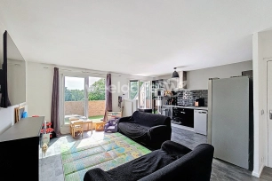 Appartement à vendre 4 pièces de 77,7 m² à Éragny