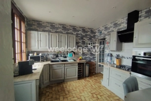 Maison à vendre 7 pièces de 127 m² à Gournay-en-Bray