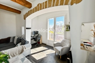 Maison à vendre 4 pièces de 200 m² à Courthézon