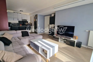 Appartement à vendre 3 pièces de 60 m² à Trappes