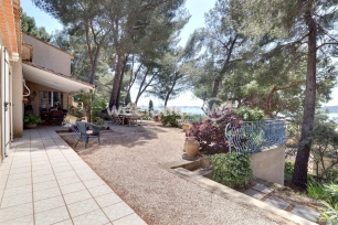 Maison à vendre 4 pièces de 127 m² à Saint-Chamas
