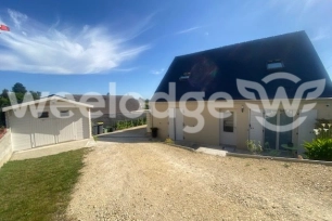 Maison à vendre 6 pièces de 105 m² à Gisors
