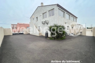 Maison à vendre 6 pièces de 460 m² à Fos-sur-Mer
