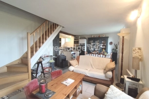 Maison à vendre 4 pièces de 97 m² à Mousseaux-sur-Seine