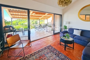 Maison à vendre 9 pièces de 278 m² à Villeneuve